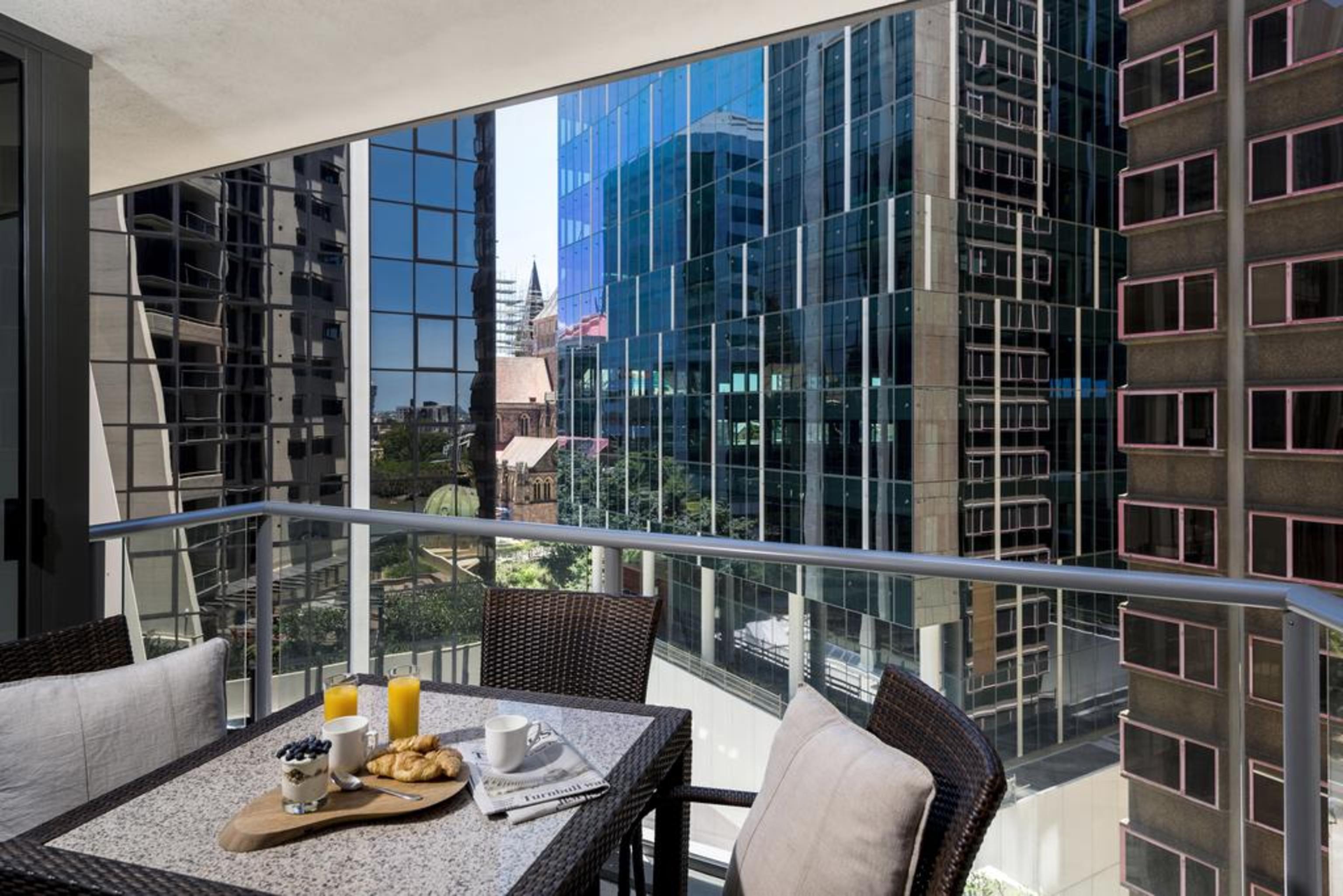 Oaks Brisbane Aurora Suites Eksteriør bilde